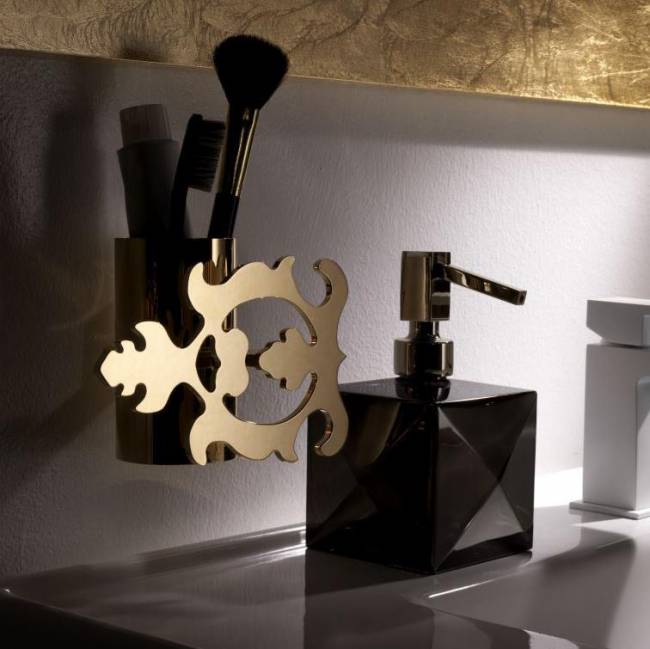 Accessori-Bagno-Bertocci-Romano-Magnante